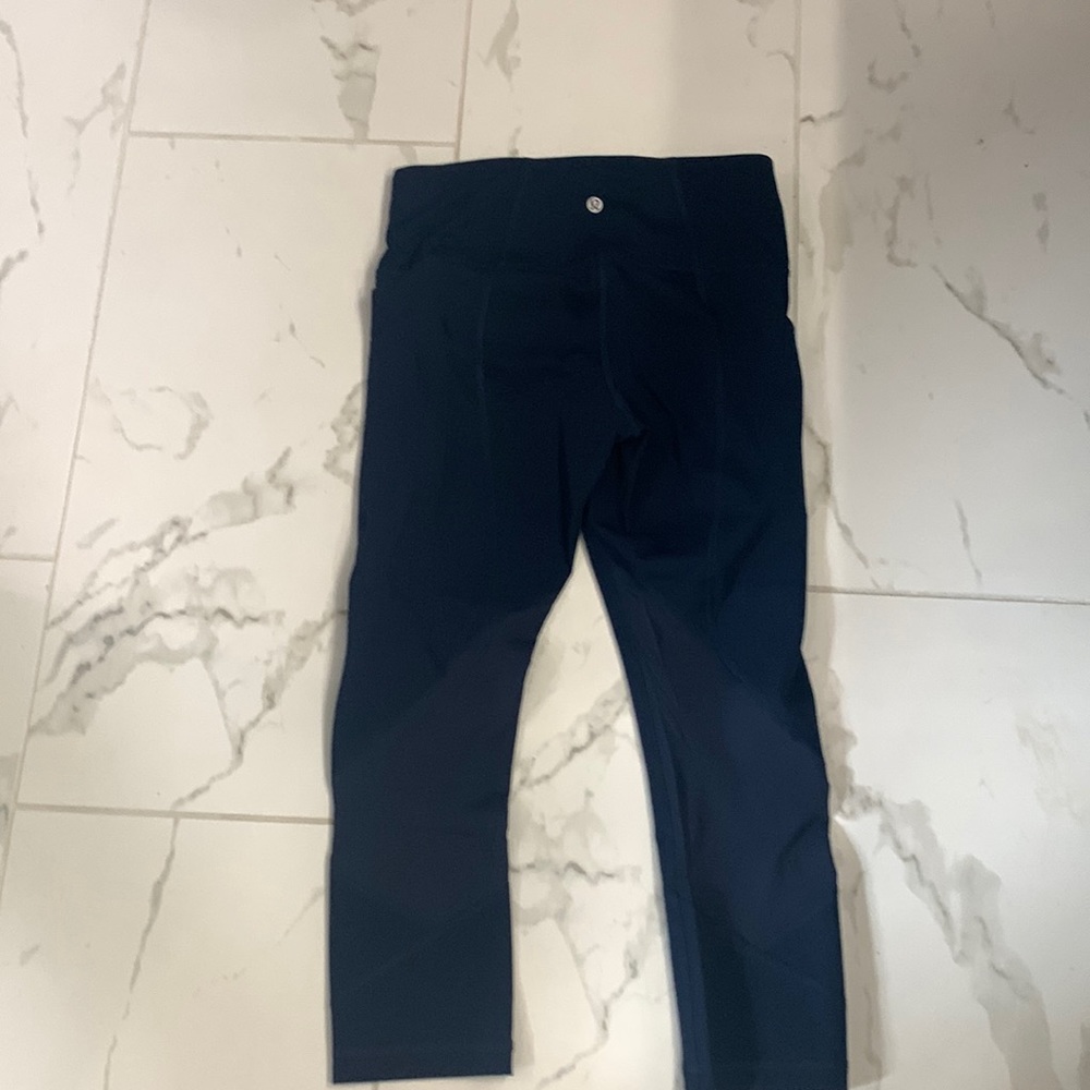 Navy crop Lulu leggings